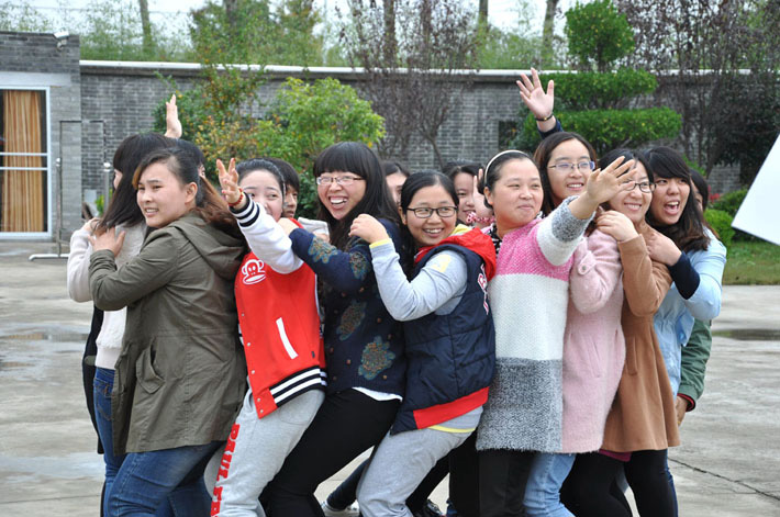 熱烈慶祝鹽城思科2014年Q3季度優(yōu)秀員工表彰大會(huì)圓滿舉行！